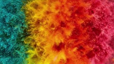 Renkli barut patlamasının süper yavaş çekimi. Yüksek hızlı sinema kamerası, 1000fps.