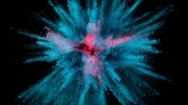 Siyah arka planda izole edilmiş süper yavaş renkli barut patlaması. Yüksek hızlı sinema kamerası, 1000fps.
