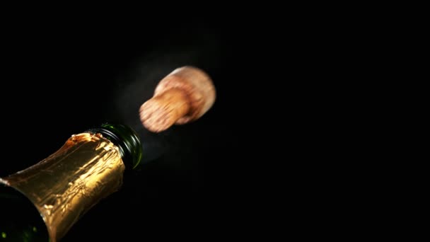 Super Slow Motion Champagne Explosion Opening Champagne Bottle Closeup Filmed — Stock Video