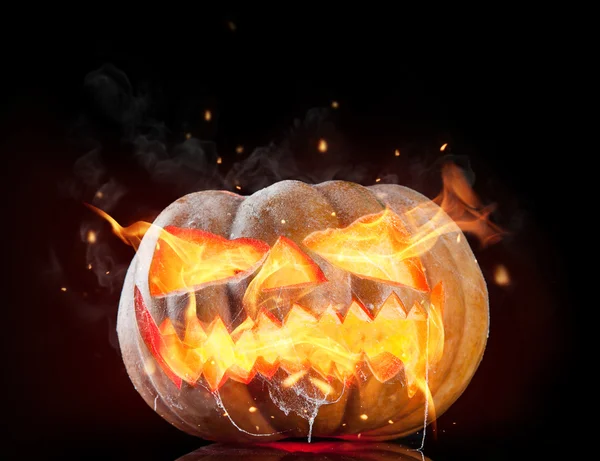 Burning pumpkin — Stock Photo, Image