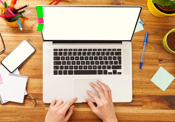 Woman working on laptop — Stock Photo, Image