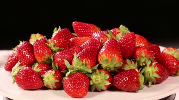 Erdbeeren — Stockvideo