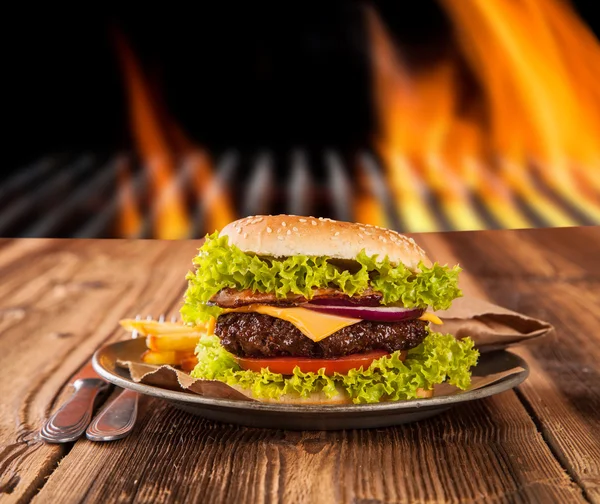 Verse hamburger — Stockfoto