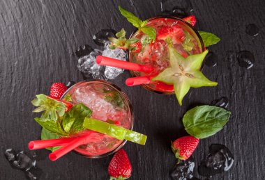 Mojito içecekler siyah taş