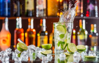 Sayaç bar Mojito içki