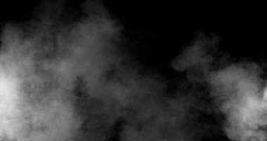 Gerçekçi duman etkisi siyah arka plana doğru sürükleniyor ve donarak yayılıyor. Sinema atmosferik sis VFX bileşimi, örtüşmeler, geçişler ve dengesiz görsel efektler için idealdir..