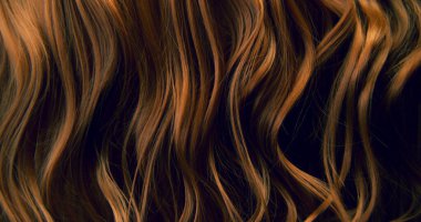 Dalgalı kahverengi saçların soyut dokusu zarif doğal dalgalar ve kıvrımlar oluşturuyor. Organik hareket, yumuşak ışık ve zengin tonlar sinematik güzellik arkaplanı ya da lüks görsel element oluşturur.