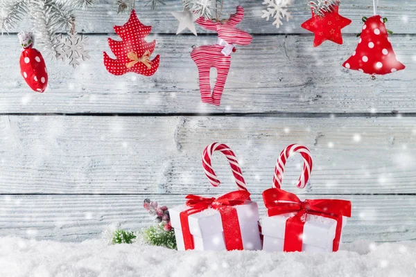 Navidad naturaleza muerta decoración con fondo de madera —  Fotos de Stock