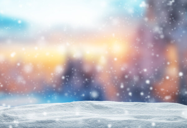 Зимний абстрактный фон с кучей снега
