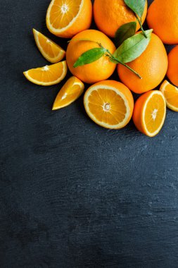 Taze turuncu siyah taş