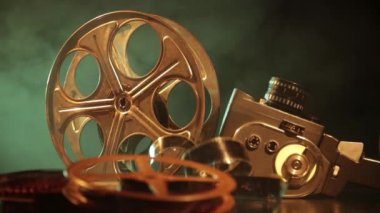 Makara film duman ve arka ışık ile