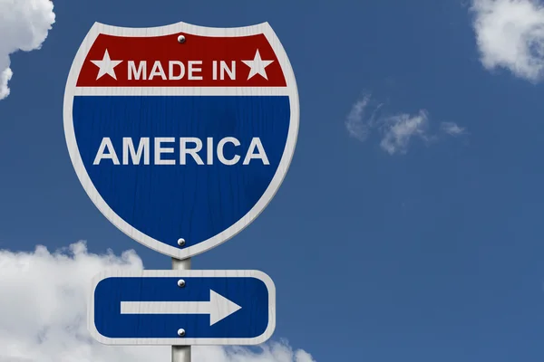 American Made in America Highway Road Sign — Stock Photo, Image