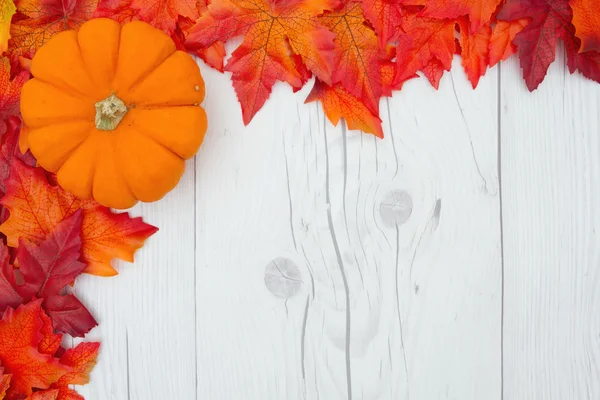 Осенний фон времени — стоковое фото