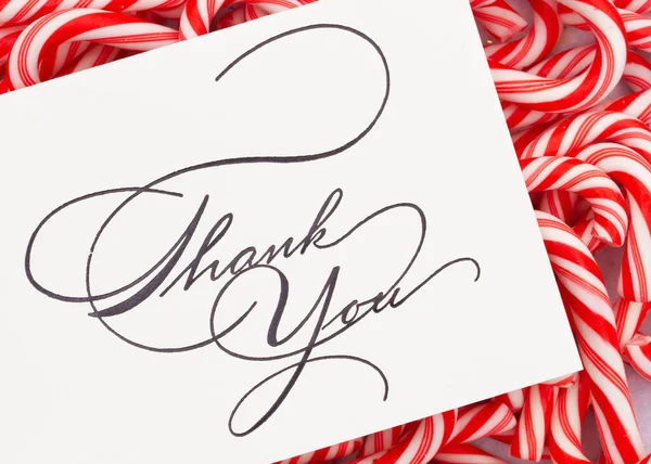 Vánoční Poděkování Blahopřání Hromadě Cukrovinek Hromadě Červených Bílých Cukrovinek Royalty Free Stock Obrázky