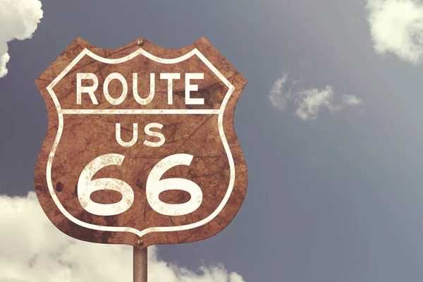 Retro Verweerde Route Verkeersbord Met Blauwe Lucht — Stockfoto