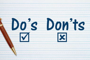 Dos and Donts eski okul kağıdına bir kalemle mesaj gönderir