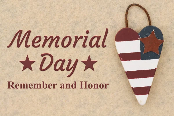 Memorial Day Lembrar Honrar Mensagem Com Velho Coração Bandeira Americana Imagem De Stock