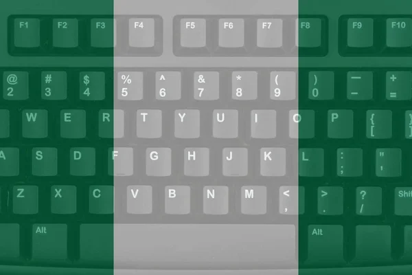 Интернет Нигерии Флагом Нигерии Черной Клавиатуре — стоковое фото