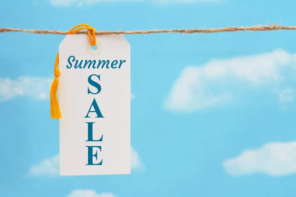 Summer Sale Message White Gift Tag Yellow Ribbon Sky — Stock Photo, Image