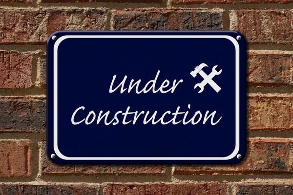 Bajo signo de construcción — Foto de Stock
