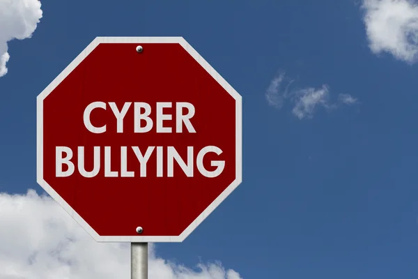 Stop Cyber Bullying Road Sign — Stock Photo, Image