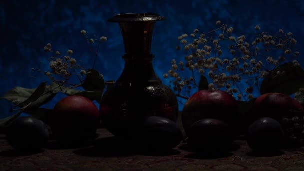 Still life with fruits. Grapes, nectarines, pears and plums. — Stock Video