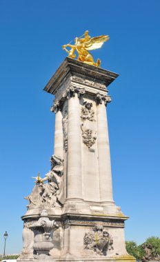 Paris'te Fransız mimarisi