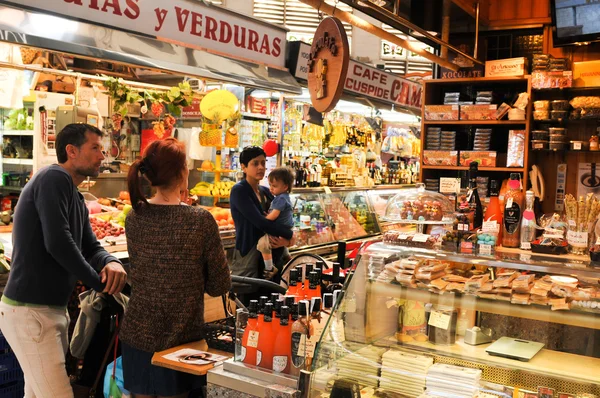 Szupermarket, Valencia, Spanyolország — Stock Fotó