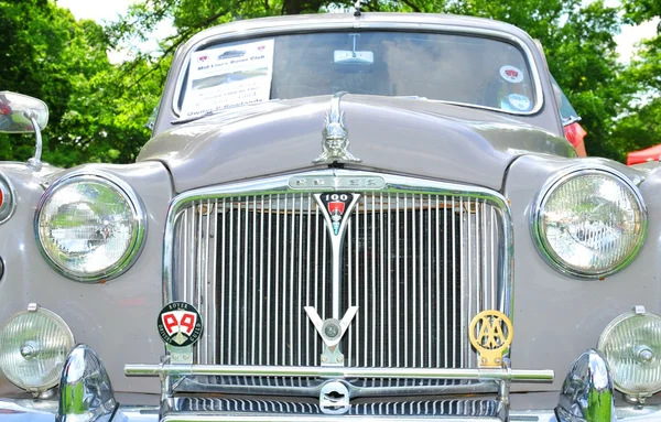 Vintage car — Stock Photo, Image