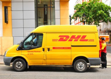 DHL teslimat hizmeti