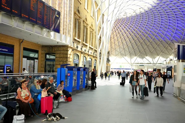 Nádraží v King's Cross v Londýně — Stock fotografie