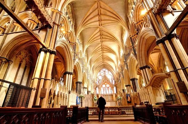 Cathedral interior — Stock Photo, Image