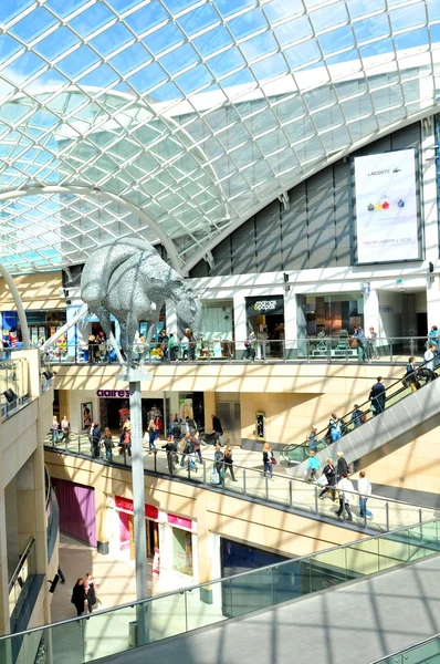 Shopping centre — Stock Photo, Image