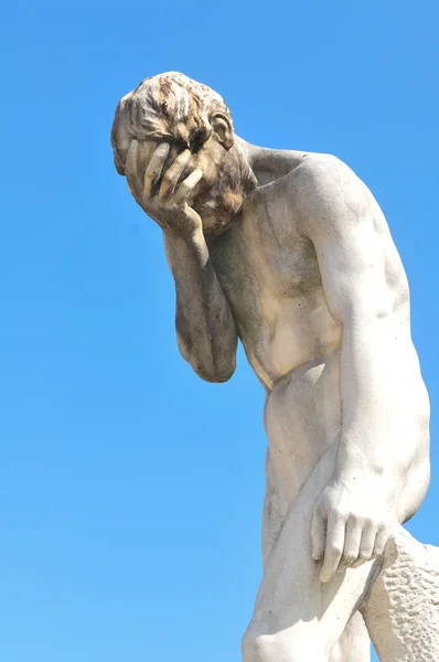 Mittelalterliche Statue von cain — Stockfoto