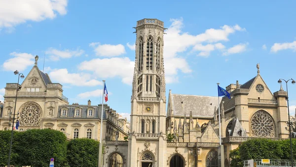 Paris 'teki kilise — Stok fotoğraf