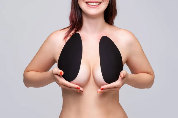 Sujetador Sin Tirantes Autoadhesivo Silicona Invisible Push Sujetador Las Mujeres —  Fotos de Stock