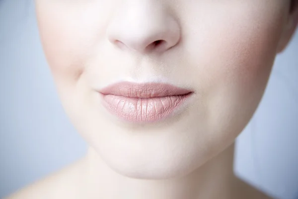 Primeros labios femeninos sensuales . — Foto de Stock