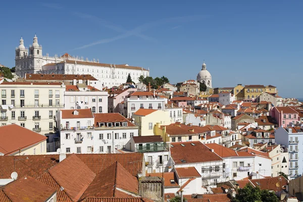 Blick auf die Alfama — Stockfoto