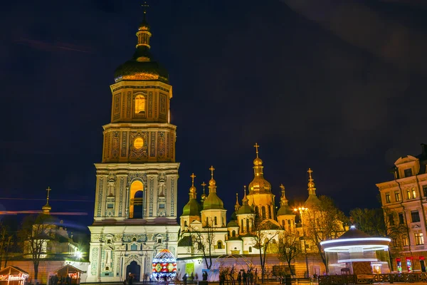 Saint Sophia Sofia katedral Kulesi Kulesi gece yıldız Sofiyskaya — Stok fotoğraf