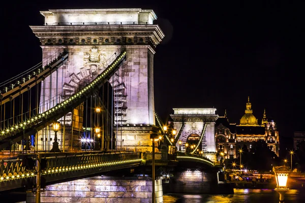 Ponte da Cadeia Rio Danúbio Catedral de Santo Estêvão Budapeste Hungria — Fotografia de Stock