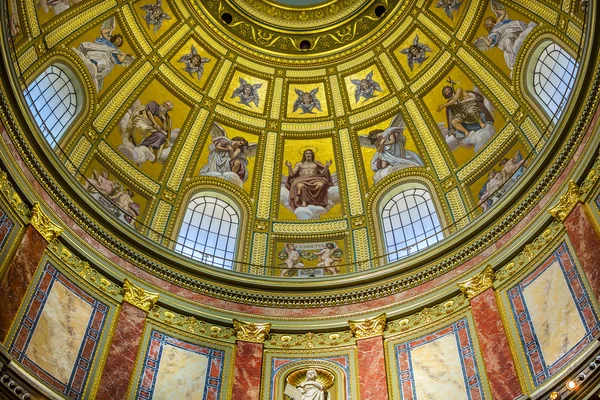 Dome Chrystus Bazylika łuk św Stephens Katedra Budapeszt Węgry — Zdjęcie stockowe