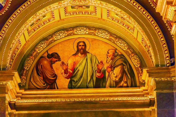 Albert büyük Piskopos heykeli Basilica Saint Stephens Katedrali Budapeşte Macaristan — Stok fotoğraf
