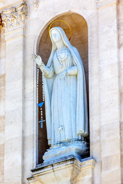 Mary Statue Bell Tower Basilica of Lady of Rosary Fatima Portugal — Stock Photo, Image