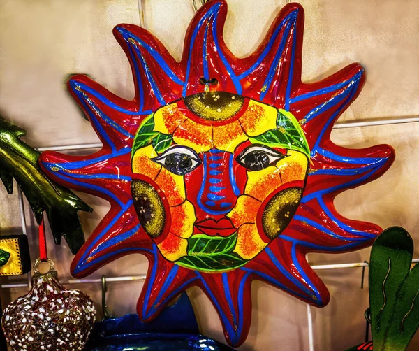 カラフルなメキシコのセラミック日手工芸品ロスカボスカボサンルーカスメキシコ — ストック写真