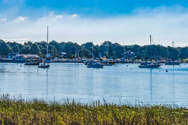 Veleros Barcos Amarres Barcos Motor Padanaram Harbor Buzzards Bay Dartmouth — Foto de Stock