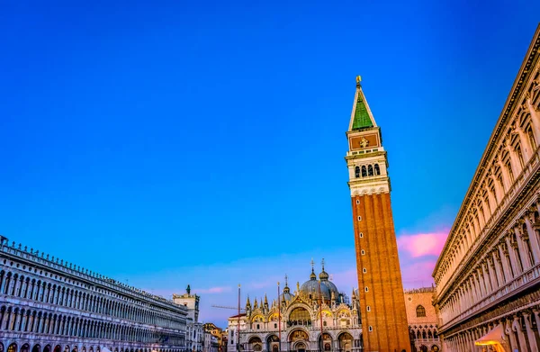 Sunset Campanile Bell Tower Nap Alatt Piazza San Marco Szent — Stock Fotó