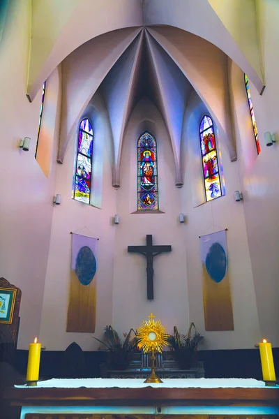 Altar Colorido Manchado Basílica Vidro Catedral Notre Dame Papaeete Taiti — Fotografia de Stock