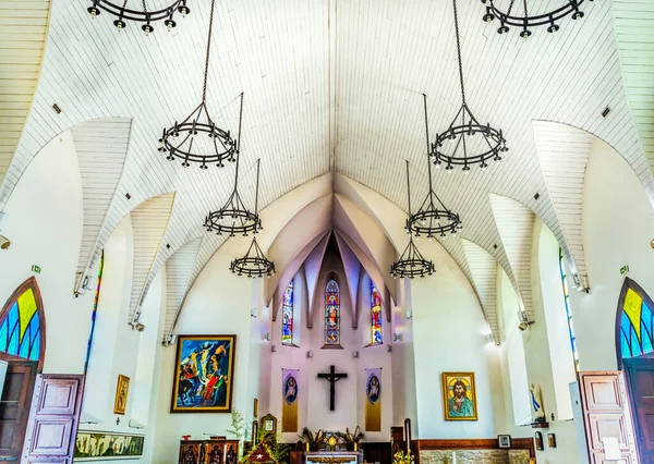 Färgglada Altar Målat Glas Basilika Notre Dame Cathedral Papaeete Tahiti — Stockfoto