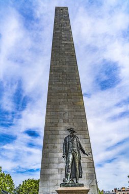 William Prescott Heykeli Bunker Hill Savaş Anıtı Charlestown Boston Massachusetts. 17 Haziran 1775 Savaş Alanı Amerikan Devrim Heykeli Nelli Prescott 'un 1880 yapımı Amerikan vatanseverlerine komuta etti..