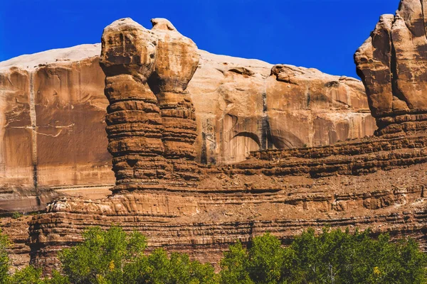 Colorful Orange Kissing Rocks Formation Canyon Desert Blanding Utah — Stock Photo, Image